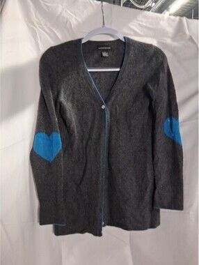 Sutton Studio Gray Cashmere Cardigan V-Neck Button-Up Blue Hearts Small O2